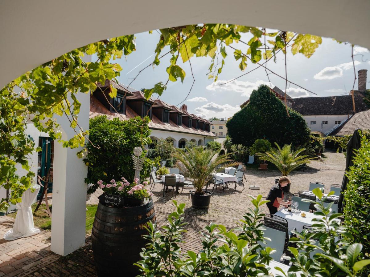 Geniesserhof Haimer - Hotel Garni Poysdorf Eksteriør billede