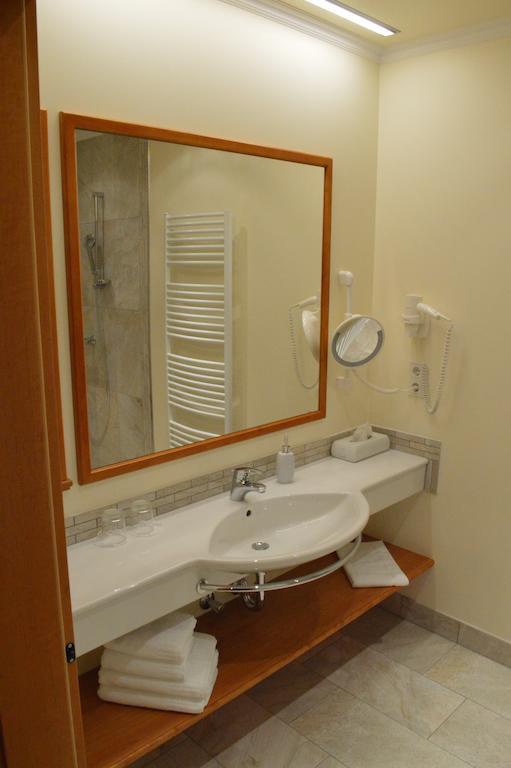 Geniesserhof Haimer - Hotel Garni Poysdorf Eksteriør billede