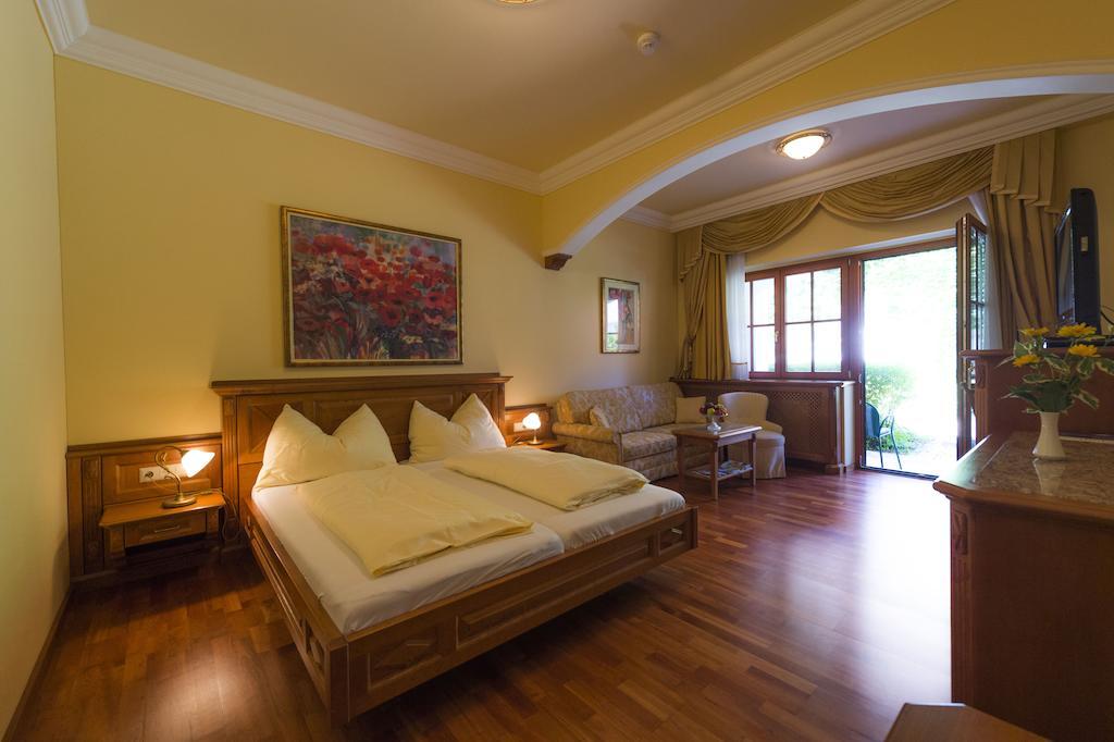 Geniesserhof Haimer - Hotel Garni Poysdorf Værelse billede