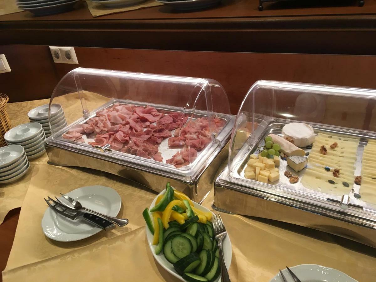 Geniesserhof Haimer - Hotel Garni Poysdorf Eksteriør billede
