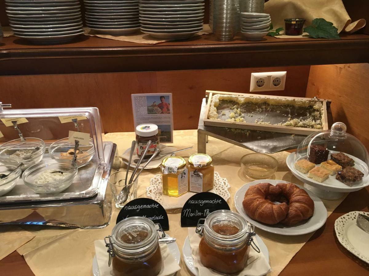 Geniesserhof Haimer - Hotel Garni Poysdorf Eksteriør billede